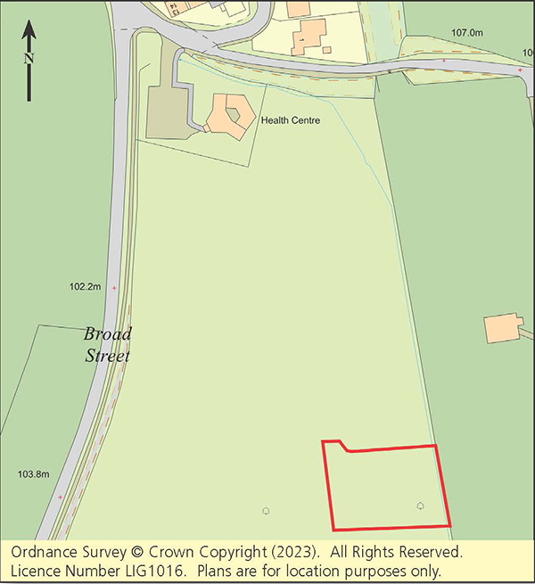Lot: 46 - SITE WITH PLANNING FOR A FIVE-BEDROOM HOUSE WITH ANNEXE SET IN 0.4 ACRES -
